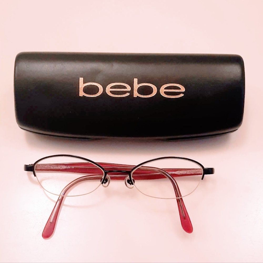 bebe Prescription Eyeglasses comes with Case